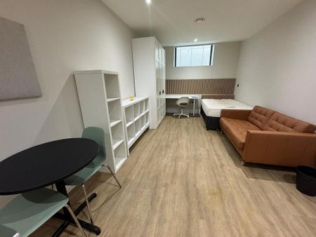 1 bedroom property to rent - Photo 2