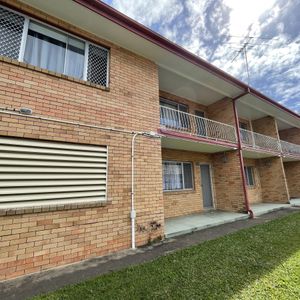 Inner City Apartment with no water charges to pay - Photo 3