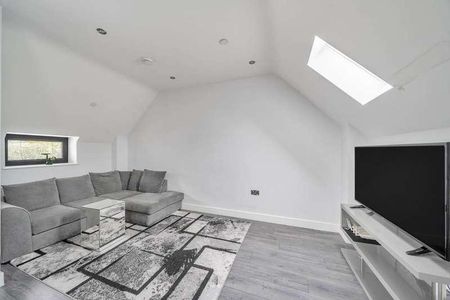 Elm Park, Stanmore, HA7 - Photo 3