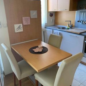 Apartament cu 2 camere in zona Centrului Civic - Fotografie 2