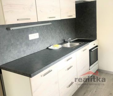 Pronájem bytu 1+kk 30 m2 - Fotografie 5