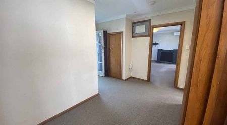 Charming 2-Bedroom Home in Lovely Levin – Your Perfect Space Awaits - Photo 4