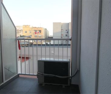 Piso de alquiler en Carrer de Les Aigües del Llobregat, 15, La Florida - Photo 1