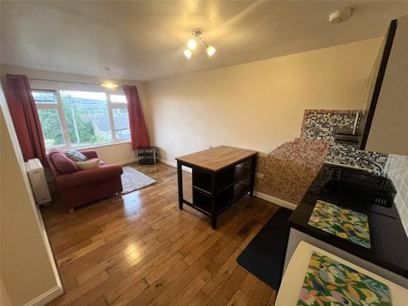 1 bedroom apartment to rent - Photo 4