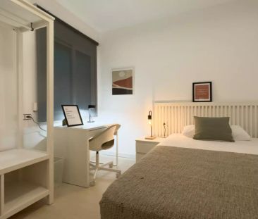 Single Bed in Room in a shared 5-bedroom apartment for rent in Sant... - Foto 6