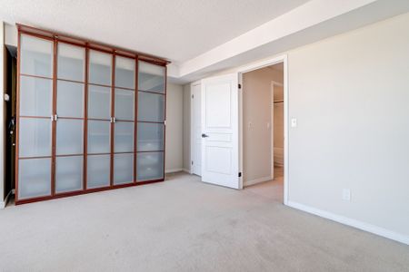 For Lease - 2545 Erin Centre Boulevard Unit# 1703, Mississauga, Ontario - Photo 3