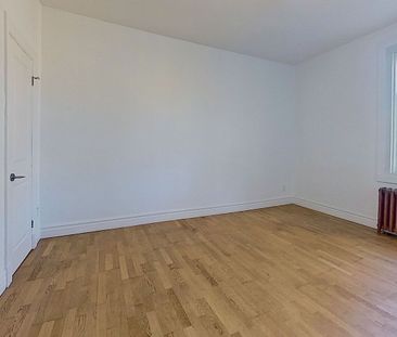 3710-3730 Queen Mary - Photo 4