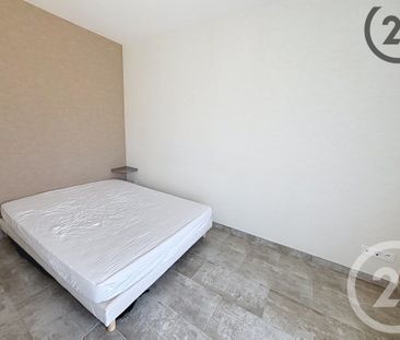 Location Appartement 2 pièces 44m² TROYES 10000 - Photo 2