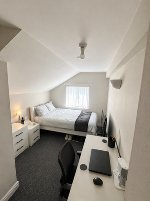 7 bedroom house to rent - Photo 1
