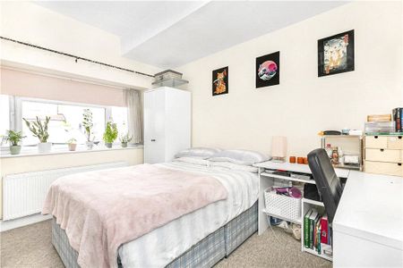 Alexandra Road, Englefield Green, Egham, Surrey, TW20 0RR - Photo 5