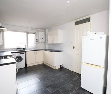 3 bedroom house to rent - Photo 5