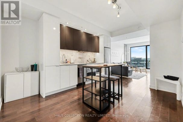 2207 - 20 DALY AVENUE - Photo 1