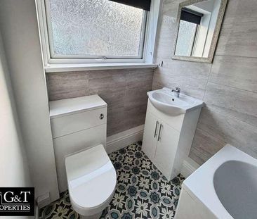 Glynn Crescent, Halesowen, B63 - Photo 1