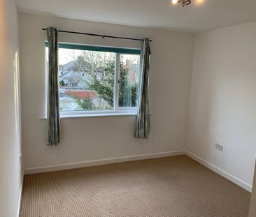 Summerfield Court, Birchgrove - Photo 3