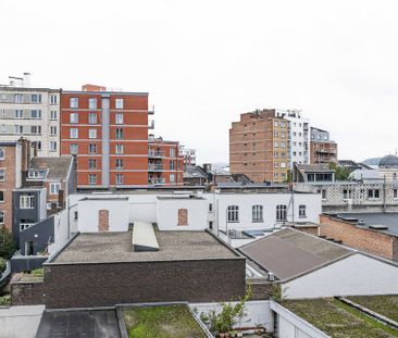 Appartement te huur in Liège voor € 795 met 1 slaapkamer - Foto 5
