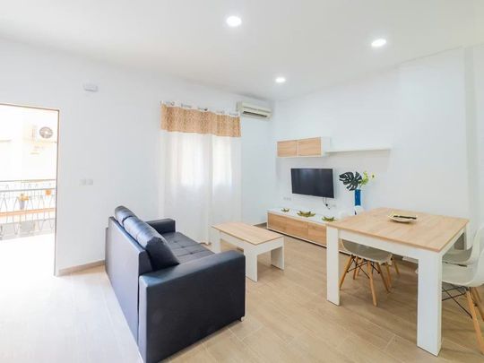 Pasaje Virgen de Belén, Málaga, Andalusia 29004 - Photo 1