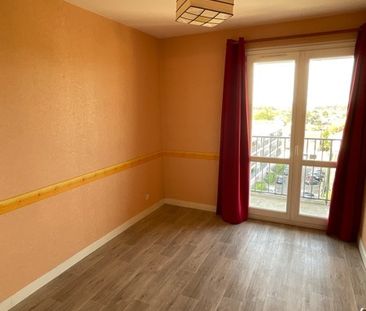 A LOUER - Avenue de Dun - T3 avec balcon, garage et cave. - Photo 3