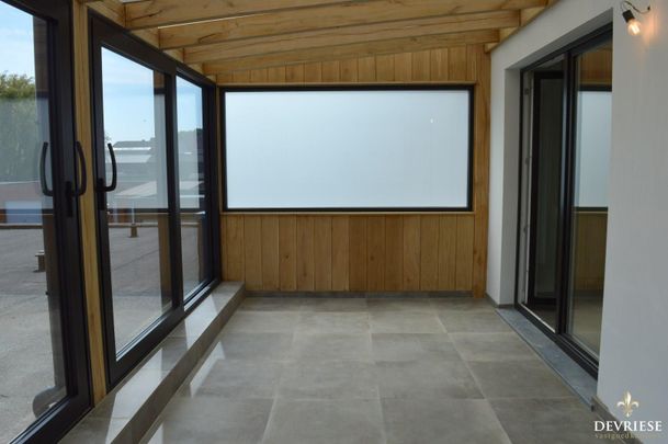 Schitterend vernieuwd duplexappartement te Harelbeke met vlotte bereikbaarheid - Foto 1