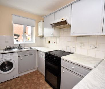 2 bedroom terraced house to rent - Photo 3
