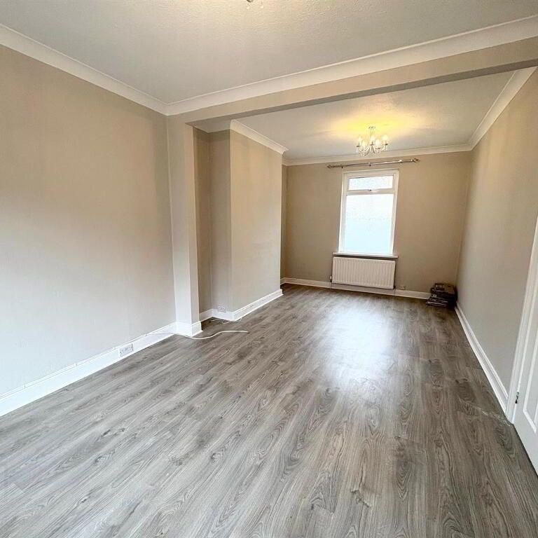 12 Sefton Park, Belfast, BT4 1PN - Photo 1