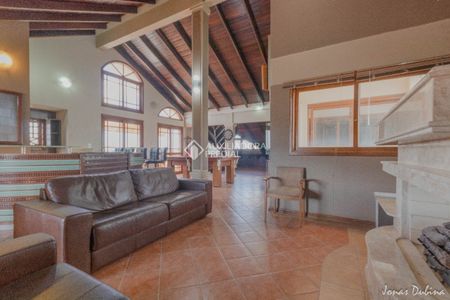 Casa com 4 quartos e 525m² para alugar em Estancia Velha, Canoas. - Foto 5