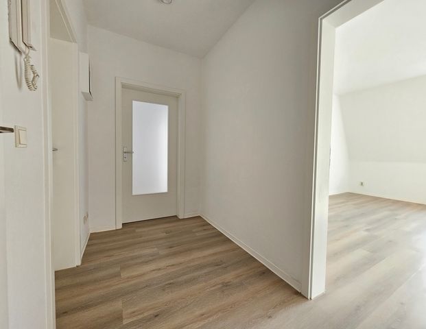 Schön renovierte Wohnung mit Einbauküche - Foto 1