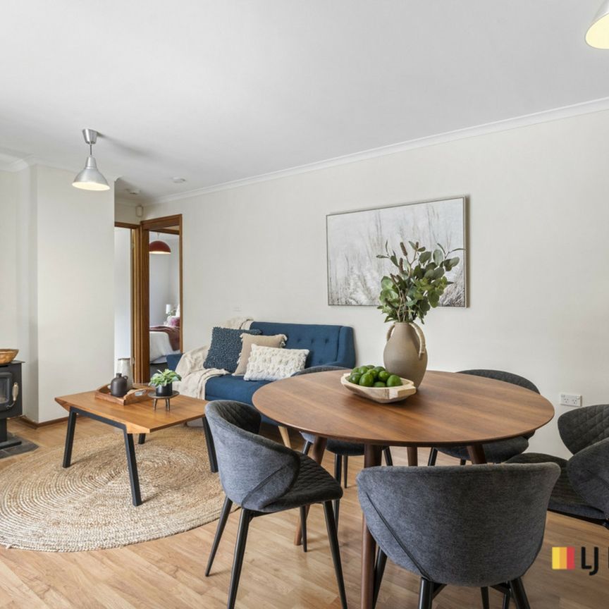 28 Anembo Street, Narrabundah ACT, Belconnen - Photo 1