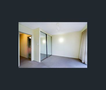 Whitsunday Harbour Apartments 2 Bedroom Unit - Photo 4