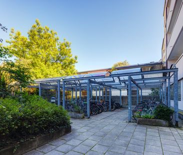 Beautifully furnished 1-room apartment, south-facing balcony - Photo 2