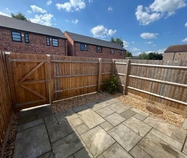 Oxford Street - Photo 6