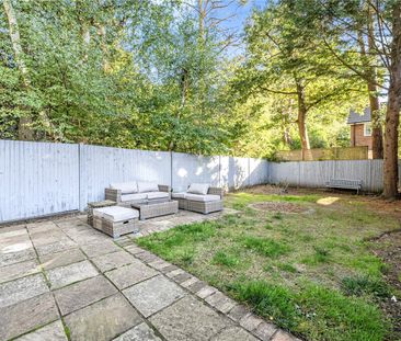 The Close, College Town, Sandhurst, Berkshire, GU47 - Photo 4