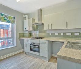 1 BEDROOM Apartment - First Floor - Photo 6