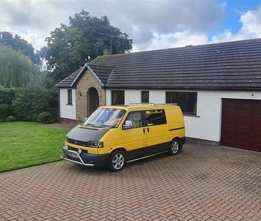 3 bedroom detached bungalow to rent - Photo 1
