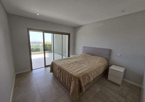 Apartamento T1 para arrendamento, com vista mar em Albufeira, Algarve