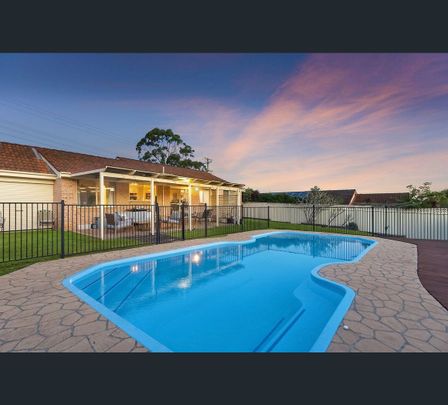 147 Cresthaven Avenue, Bateau Bay, NSW 2261 - Photo 1