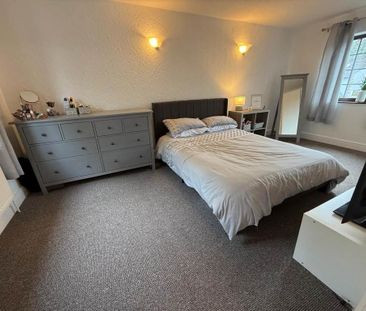 4 bedroom detached house to rent - Photo 5