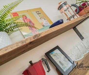 2 bedroom end of terrace house to rent - Photo 2