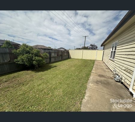 9 James Street, Shepparton, Vic 3630 - Photo 4