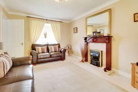 Oakhurst Drive, Wistaston, CW2 - Photo 2