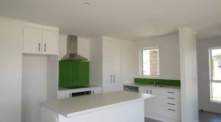 Long Term Rental - Photo 3