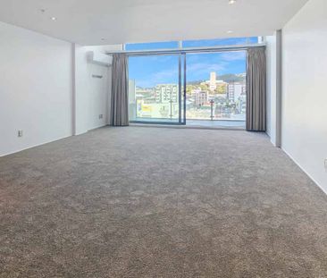 ***Welcome home to 137/72 Tory Street*** - Photo 2