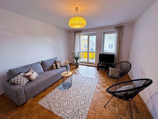 70m2/ 3 Pokoje/ 2 Łazienki/ Garaż/ Blisko Metra 70 m² - Фото 1