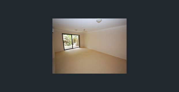 Three Bedroom Duplex - Photo 1