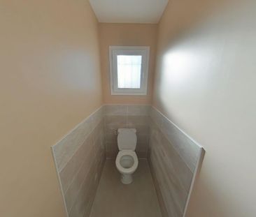 Location Maison 4 pièces 85m² CHATUZANGE LE GOUBET 26300 - Photo 4