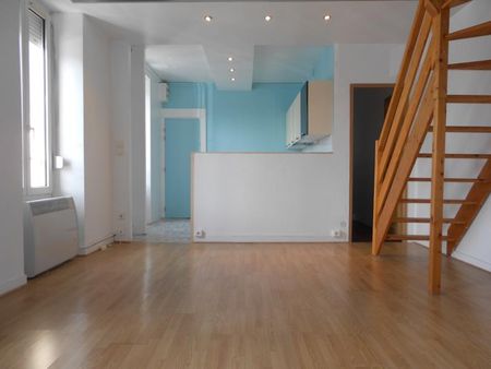 Location Appartement 1 pièce 50m² BESANCON 25000 - Photo 4