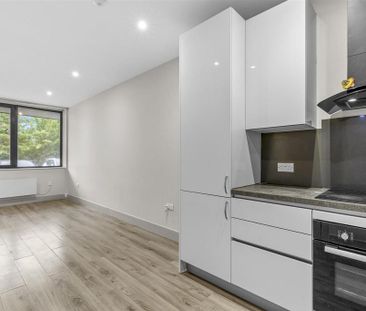 1 bedroom apartment to rent - Photo 2