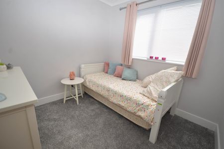 3 bed end of terrace house to rent in Cleveland Road, Barnes, SR4 - Photo 4