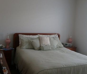 Modern Townhouse for Relaxed Lifestyle - Photo 1