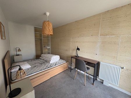 APPARTEMENT T4 A LOUER - Photo 4