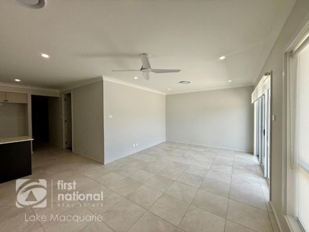 Brand New 4-Bedroom Dual Key Home for Lease - Photo 2